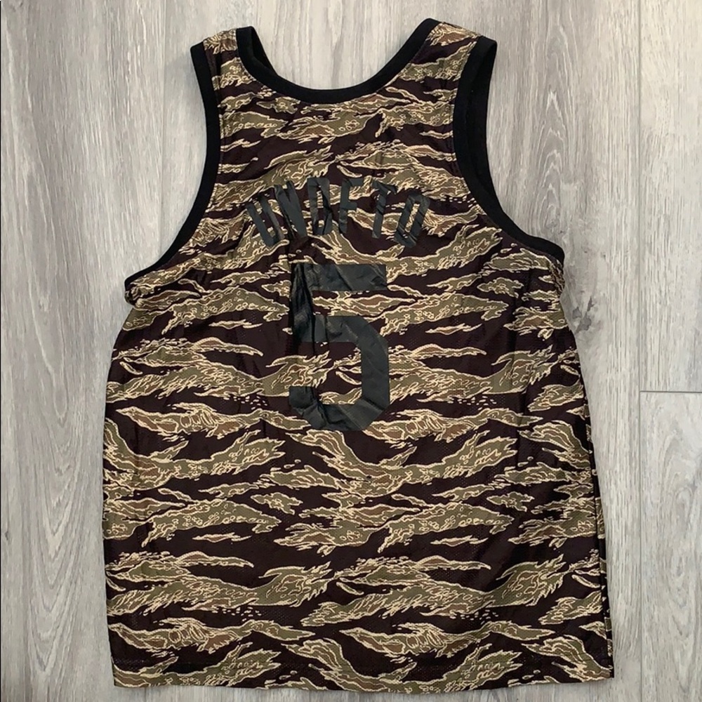 Undefeated jersey